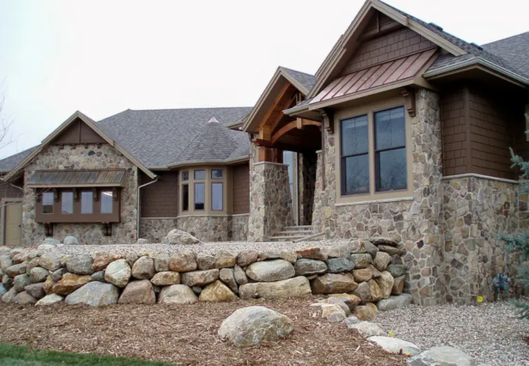 Masonry Contractor in NJ. Stone house.